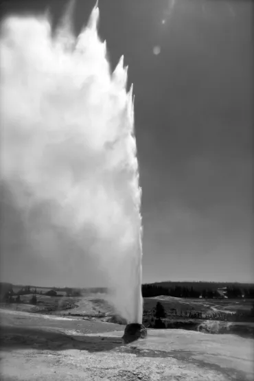 Beehive Geyser in Yellowstone  Beehive Geyser in Yellowstone
